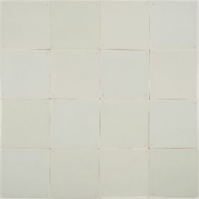 Plain white Delft tiles in the blue mix by Poarte. Enhancements: crackled finish and pinholes.
