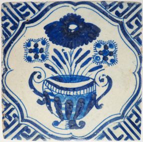 Antique Delft tile with a Chinese flower vase, 17th century