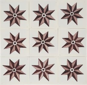 Hand-painted Delft tiles with stars in manganese, the P-5 series by Poarte.